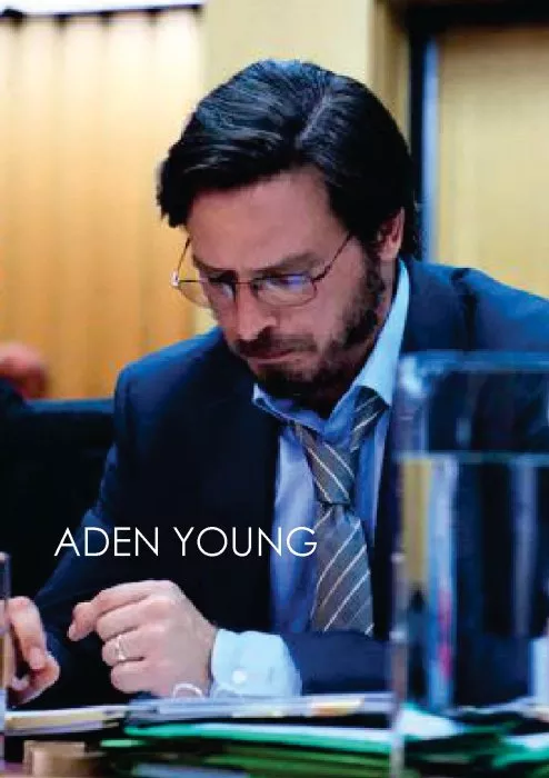 Aden Young (Stephen Roche) zdroj: imdb.com
