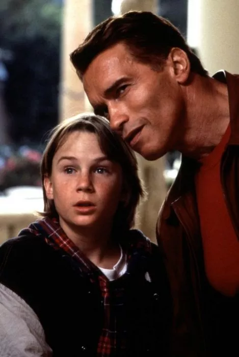Austin O’Brien (Danny Madigan), Arnold Schwarzenegger (Jack Slater)