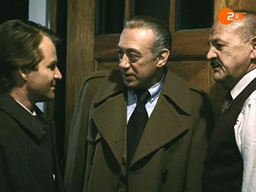 Horst Tappert (Stephan Derrick), Fritz Wepper (Harry Klein), Siegfried Wischnewski zdroj: imdb.com