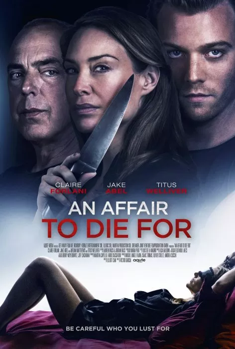 Claire Forlani (Holly Pierpoint), Titus Welliver (Russell Pierpoint), Jake Abel (Everett Alan) zdroj: imdb.com