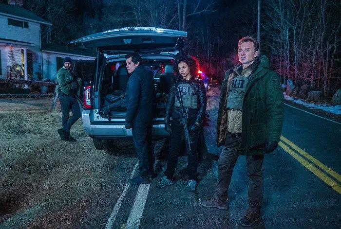 Kellan Lutz (Special Agent Kenny Crosby), Nathaniel Arcand (Special Agent Clinton Skye), Roxy Sternberg (Special Agent Sheryll Barnes), Julian McMahon (Supervisory Special Agent Jess LaCroix)