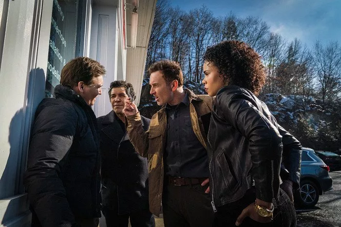 Nathaniel Arcand (Special Agent Clinton Skye), Julian McMahon (Supervisory Special Agent Jess LaCroix), Roxy Sternberg (Special Agent Sheryll Barnes)