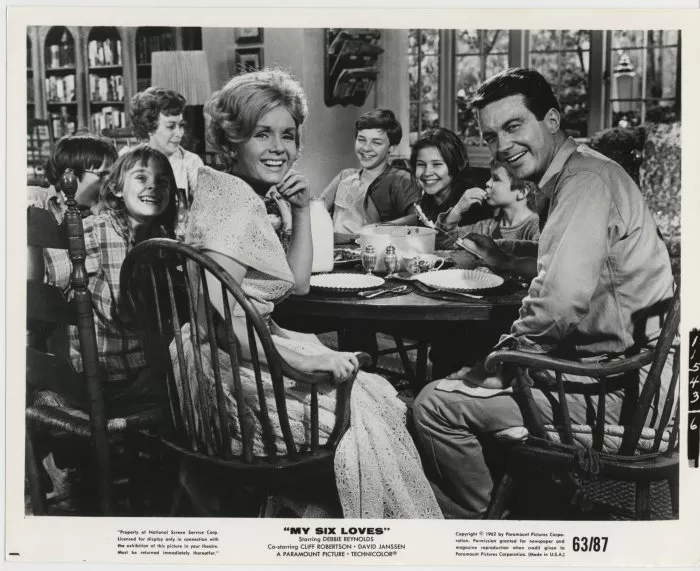 Debbie Reynolds, Eileen Heckart, Cliff Robertson zdroj: imdb.com