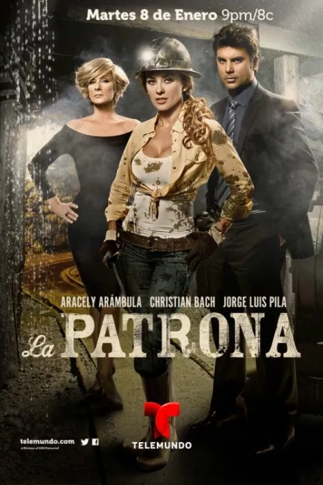 Aracely Arámbula (Gabriela Suárez), Christian Bach (Antonia Guerra ’La Patrona’), Jorge Luis Pila (Alejandro Beltrán) zdroj: imdb.com