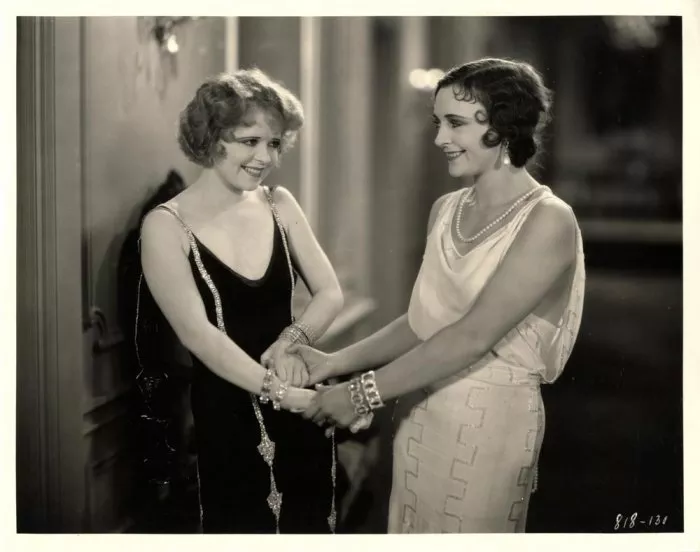 Clara Bow, Geneva Mitchell zdroj: imdb.com