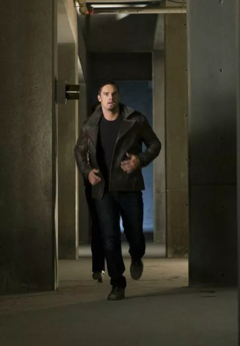 Jay Ryan (Vincent Keller) Photo © The CW Television Network