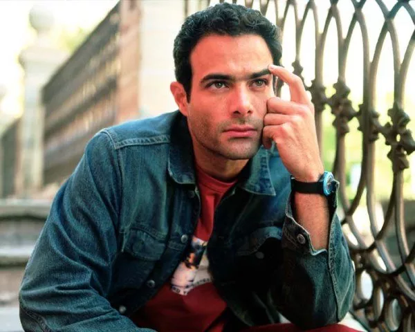 Luis Roberto Guzmán (Gabriel Moreno)