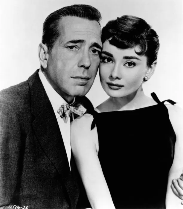 Humphrey Bogart (Linus Larrabee), Audrey Hepburn (Sabrina Fairchild) zdroj: imdb.com