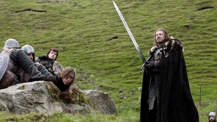 Alfie Allen (Theon Greyjoy), Bronson Webb, Sean Bean (Eddard ’Ned’ Stark)