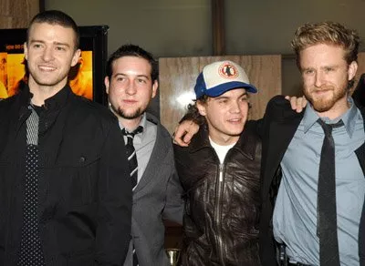 Ben Foster (Jake Mazursky), Justin Timberlake (Frankie Ballenbacher), Emile Hirsch (Johnny Truelove), Chris Marquette (Keith Stratten) zdroj: imdb.com 
promo k filmu
