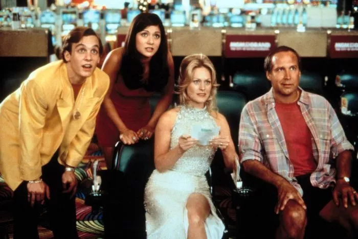 Chevy Chase (Clark Griswold), Beverly D’Angelo, Ethan Embry (Rusty Griswold), Marisol Nichols (Audrey Griswold) zdroj: imdb.com