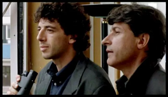 Didier Bezace (Carre), Patrick Bruel (Inspector Julien Segal) zdroj: imdb.com
