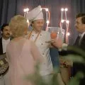 Sladké starosti (1985) - riaditeľ hotela