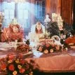Šípková Růženka (1990) -  kráľovná (hlas: Emília Vášáryová)