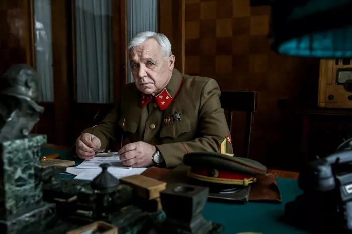 Vasiliy Mishchenko (Lieutenant General Eliseyev) zdroj: imdb.com