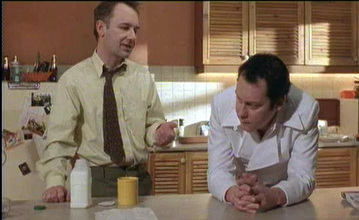 Bob Mortimer (Jeff Randall), Vic Reeves (Marty Hopkirk) zdroj: imdb.com