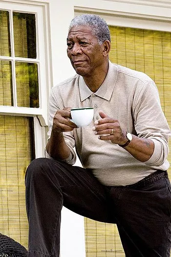 Morgan Freeman (Harry Stevenson)