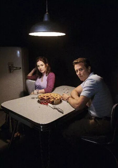 Kim Delaney (Mary Rivingham), Steven Weber (Clark Rivingham) zdroj: imdb.com