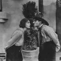 Chaplin hasičom (1916)