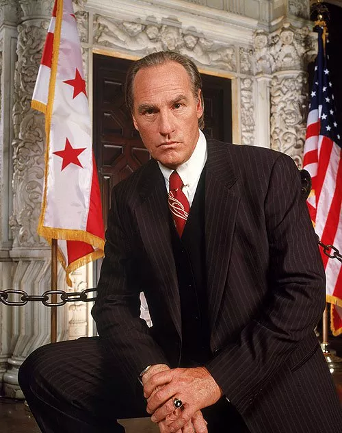Craig T. Nelson (Chief Jack Mannion) Photo © Columbia Broadcasting System (CBS)