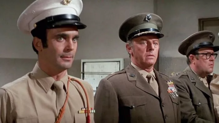 M. Emmet Walsh (Aide), John Alderman (Marine Corporal), Harry Lauter (General Winthrop) zdroj: imdb.com