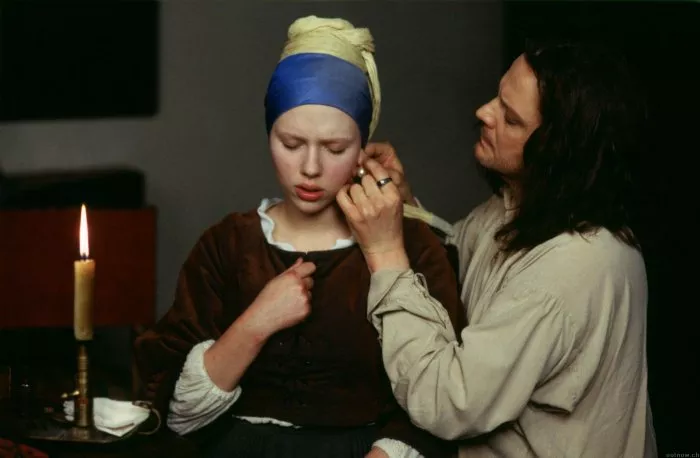 Colin Firth (Vermeer), Scarlett Johansson (Griet) zdroj: imdb.com