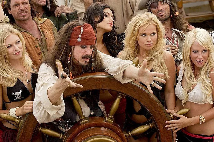 Darrell Hammond (Captain Jack Swallows), Sara Jean Underwood (Pirate Wench)
