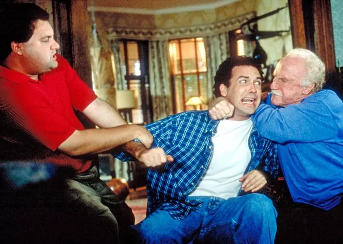 Artie Lange (Sam), Norm MacDonald (Mitch), Jack Warden (Pops) zdroj: imdb.com