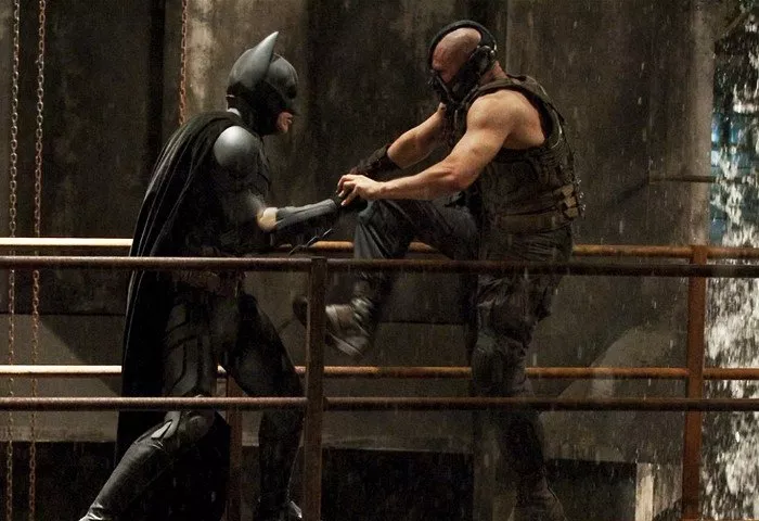Christian Bale (Bruce Wayne), Tom Hardy (Bane)