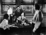 Dvanáct rozhněvaných mužů (1957) - Juror 3