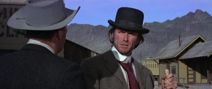 Clint Eastwood, Gregory Walcott zdroj: imdb.com