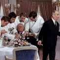 The Big Restaurant (1966) - Le monsieur taché