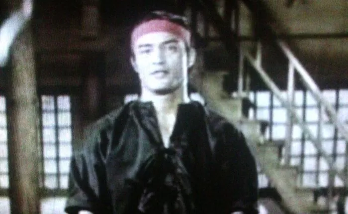 Bruce Lee: Cesta bojovníka (2000) - Third Floor Guardian 
  
  
  (archive footage)
