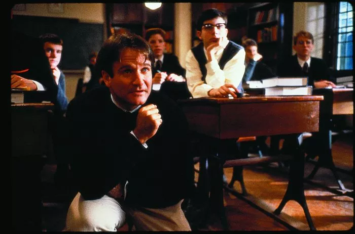 Robin Williams (John Keating), Dylan Kussman (Richard Cameron) zdroj: imdb.com