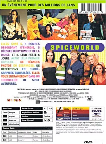 Roger Moore (Chief), Richard E. Grant (Clifford), Geri Horner (Ginger Spice), Emma Bunton (Baby Spice), Melanie C (Sporty Spice), Elton John (Elton John), Victoria Beckham (Posh Spice), Mel B (Scary Spice), Spice Girls zdroj: imdb.com