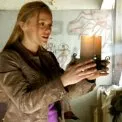 Věřte nevěřte (1997) - Caitlin Woods (segment 'Caitlin's Candle')