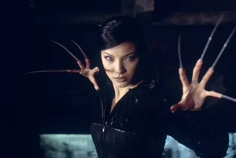Kelly Hu (Yuriko Oyama) zdroj: imdb.com