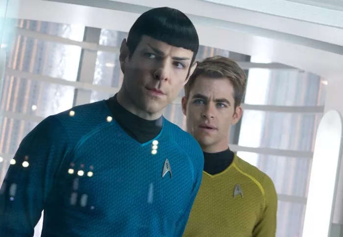 Zachary Quinto (Spock), Chris Pine (Kirk) zdroj: imdb.com