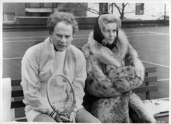 Ann-Margret (Bobbie), Art Garfunkel (Sandy) zdroj: imdb.com