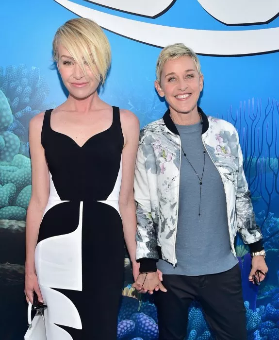 Ellen DeGeneres (Dory), Portia de Rossi zdroj: imdb.com 
promo k filmu