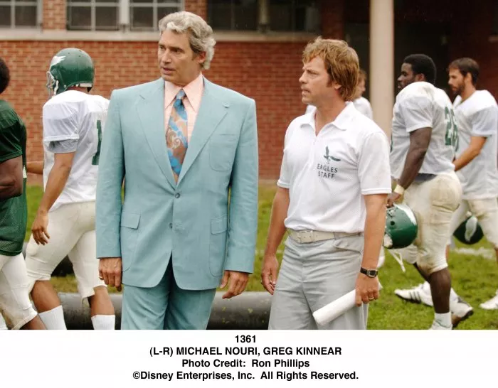 Greg Kinnear (Dick Vermeil), Michael Nouri (Mr. Tose) zdroj: imdb.com