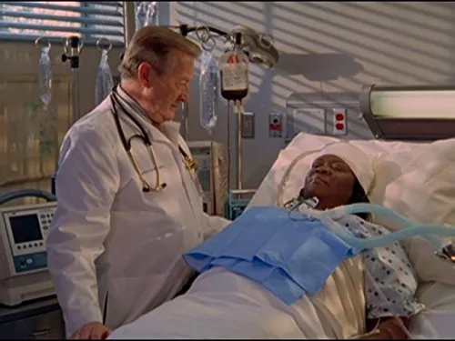 Ken Jenkins (Dr. Bob Kelso), Aloma Wright (Nurse Roberts) zdroj: imdb.com