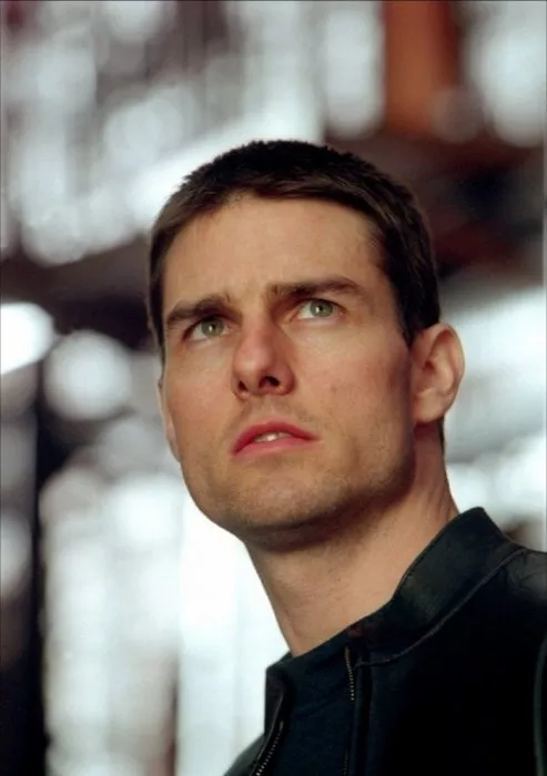 Tom Cruise (Chief John Anderton) Photo © 2002 20th Century Fox and DreamWorks