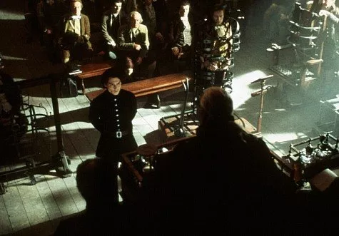 Johnny Depp (Ichabod Crane), Christopher Lee (Burgomaster) zdroj: imdb.com