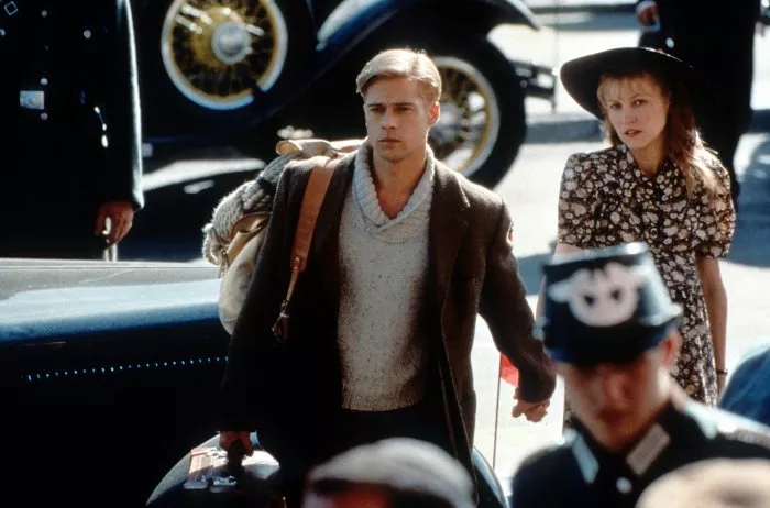 Brad Pitt (Heinrich Harrer), Ingeborga Dapkunaite (Ingrid Harrer) zdroj: imdb.com