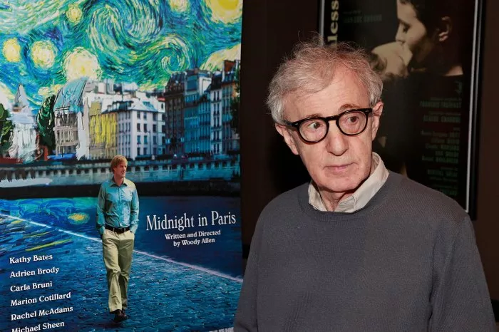 Woody Allen zdroj: imdb.com 
promo k filmu