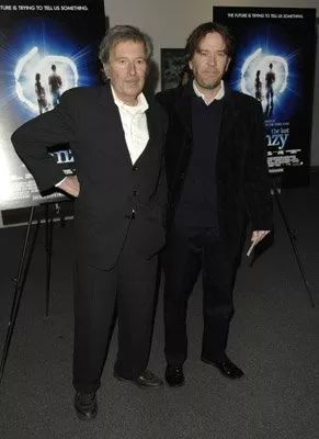 Timothy Hutton (David Wilder), Robert Shaye zdroj: imdb.com 
promo k filmu