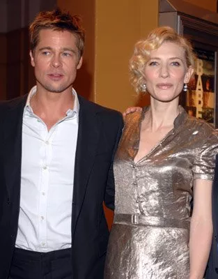 Brad Pitt (Richard), Cate Blanchett (Susan) zdroj: imdb.com 
promo k filmu