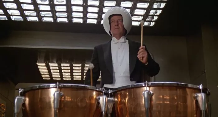 Vesmírne gule (1987) - Spaceball Drum Beater