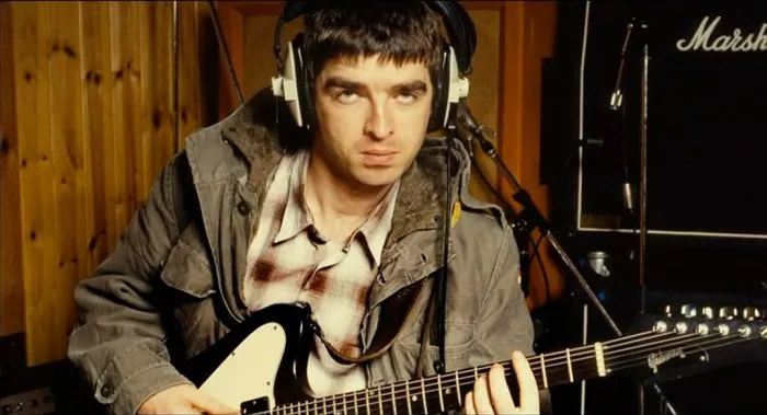 Noel Gallagher (Noel Gallagher - Songwriter & Guitar) zdroj: imdb.com